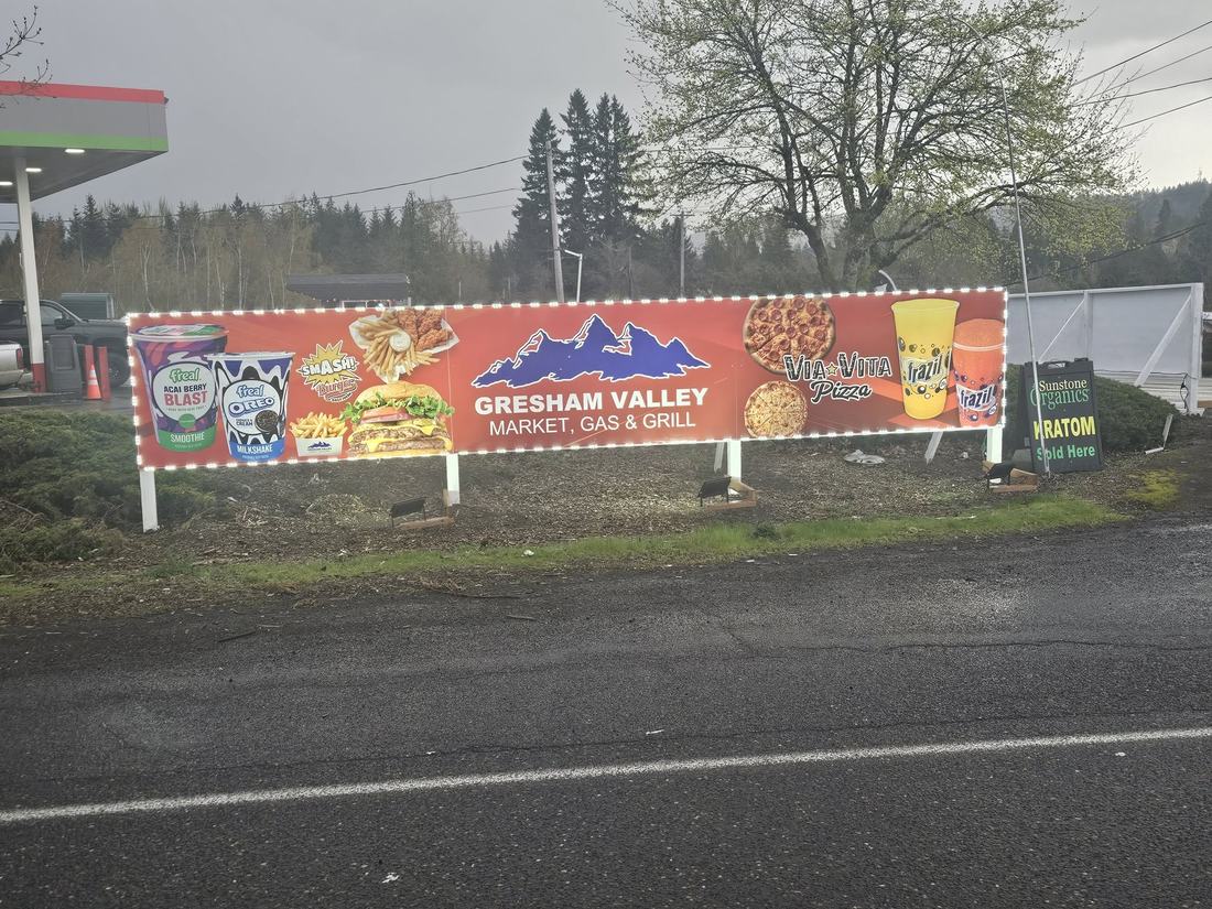 Outdoor banners